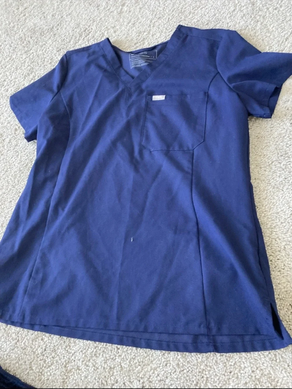 Figs L XL Navy Scrub Set - Top & Drawstring Pants